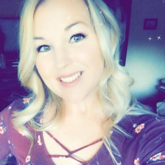 Meet your Posher, Rochelle - Picture 1 of 1